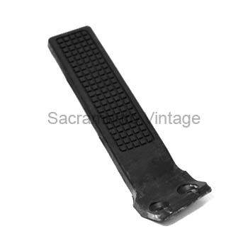 [07790-2] ACCELERATOR PEDAL 1961-64 WAFFLE PATTERN BEFORE SER 696-000