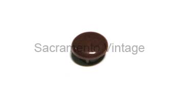 [05951-75-4] ANTENNA HOLE PLUG- maroon 1942