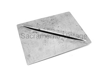 [00791-2] BATTERY SUPPORT BASE PLATE 1928-31 SQUARE CORNERS- 2 DRAIN HOLES
