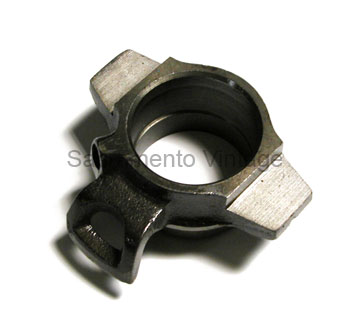 [05539] CLUTCH RELEASE BEARING HUB 1935-52