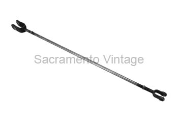 [00176-3] CROSSHAFT TO HANDBRAKE ROD 1930-31
