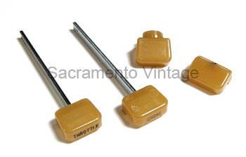 [05954-13] DASH KNOB SET- LIGHT YELLOW BROWN 1939