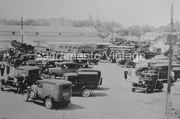 [01930-31-42] DEALER DISPLAY OF ALL MODELS