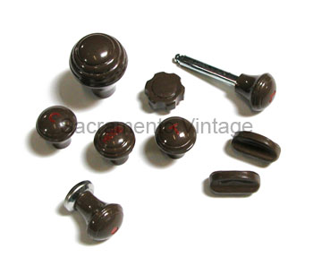 [05954-19] DELUXE DASH KNOB SET-BROWN 1946