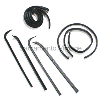 [208452] DOOR GLASS CHANNEL KIT 1971-72