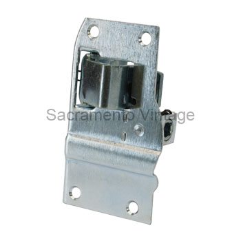 [00940-4] DOOR LATCH - CLOSED CAR RIGHT 1930-31