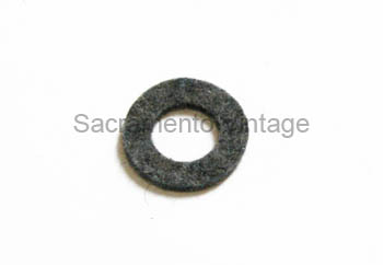 [03700] FAN SHAFT FELT OILER 1920-27