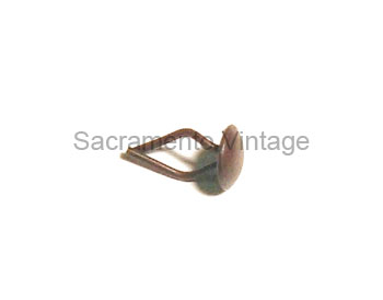 [06427-1] FLOORMAT CLIP (short leg) 1933-34