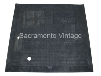 [04227] FLOORMAT- FRONT 1926-27 ROADSTER & TOURING ONLY- Not for CLOSED cars