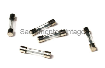 [13380-3] GLASS TUBE STYLE FUSE 3 AMP (5 PER SET)