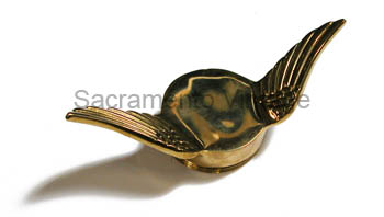 [03657] GULL HIGH WING RADIATOR CAP- BRASS-  5-3/4" SPAN 1909-27