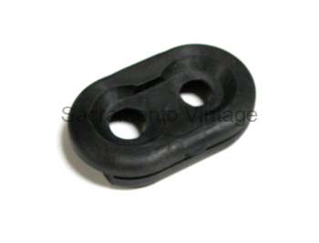 [05329] HAND BRAKE & SPEEDO GROMMET 1940