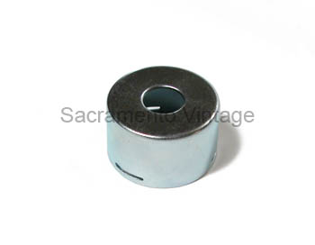 [08008-9] HORN BUTTON RETAINING CUP 1948-52