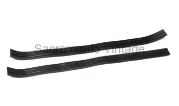 [06343] LOWER DOOR SEAL-PASSENGER 1935-36 SET OF 2 lengths