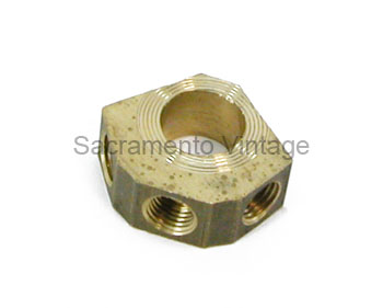 [07073] MASTER CYLINDER FITTING 1948-56 PICKUP 1/2 TON
