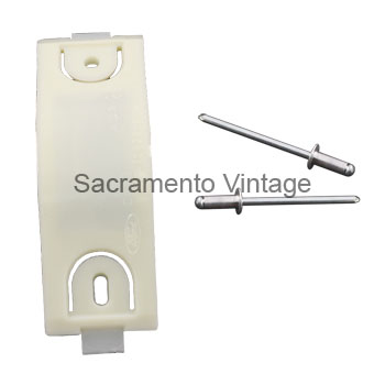 [201232] MOLDING CLIP FENDER/DOOR/BEDSIDE DOUBLE POP RIVIT 3 5/8in 1970-72 OFFSET STUD