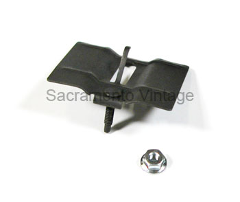 [201242] MOLDING CLIP-FENDER/DOOR/BEDSIDE OFFSET STUD 1973-73