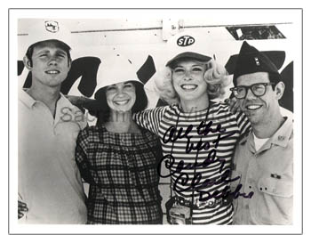 [09710-9-6] PHOTO- Debbie & Cast-More Graffiti