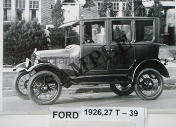 [01926,27-T-39] PICTURE- 4-DOOR SEDAN -   1926-27