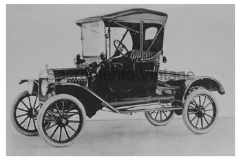 [01914-T-13] PICTURE- COUPLETTE, 3/4 FT. VIEW VERY RARE BODY STYLE 1914