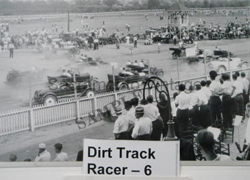 [01920-6] PICTURE- DIRT TRACK RACERS IN TIGHT CORNER TURN LATE 20s