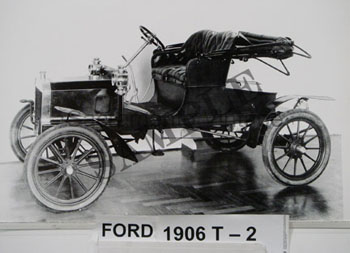 [01906-T-2] PICTURE- MODEL B TOURING 1905