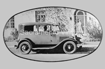 [01930-31-10] PICTURE-2-DR.SEDAN,SD/VIEW 1930-31