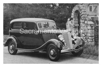 [01933-9] PICTURE-2DR.SEDAN,3/4 F/V 1933