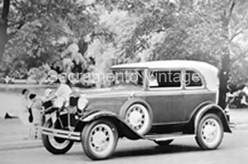 [01930-31-21] PICTURE- A-400, 3/4 FRONT VIEW 1930-31