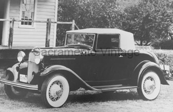 [01932-40] PICTURE-CABRIOLET WITH TOP UP