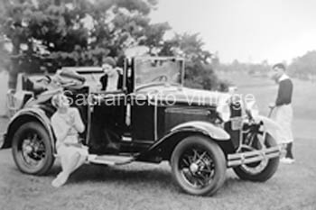 [01930-31-16] PICTURE-CABRIOLET,TOP DOWN 1930-31