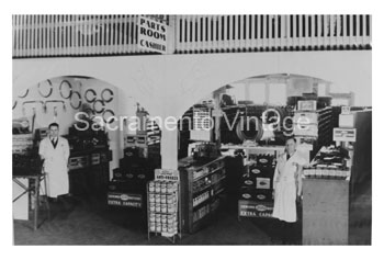 [01941-5] PICTURE-FORD DEALER SHOWRM 1941
