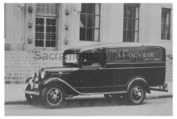 [01934-13] PICTURE-PANEL DELIVERY 2DR 1934