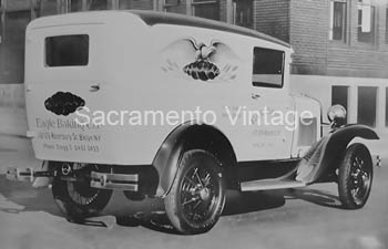 [01930-31-45] PICTURE-SEDAN DELIVERY 3/4 REAR VIEW EAGLE BAKERY 1930-31