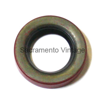 [07021] REAR DRUM SEAL F-1*F-100 1948-56