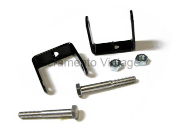 [03199] REAR SPRING CLIPS (2) 1918-27