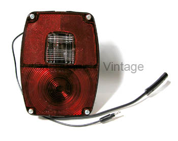 [07971-5] REPLACEMENT TAILLAMP-RIGHT 1967-77