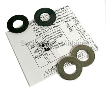 [00986] ROADSTER ESCUTCHEONS & RUBBER 1928-31