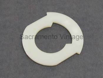 [207581] SHIFT ARM PLASTIC SPACER 1972-79