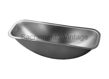 [498433] SPARE TIRE WELL 1949-51