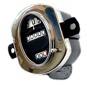 [00574-1] SPEEDOMETER- REBUILT / OVAL / STEWART WARNER 1928-30  SOLD EXCHANGE ONLY