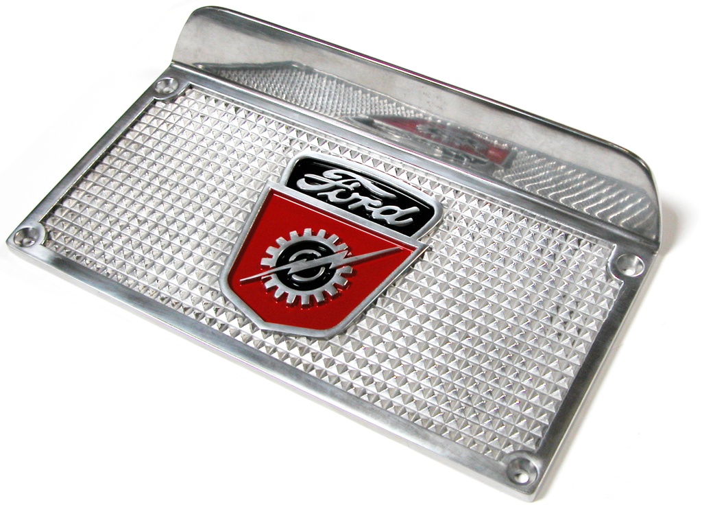 [08137-5] STEP PLATES 1953-56 With Painted Emblem Polished Aluminum