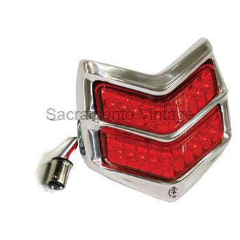 [13258] TAIL LAMP- L.E.D FLUSH MOUNT 1940 CAR WITH STAINLESS BEZEL AND PAD