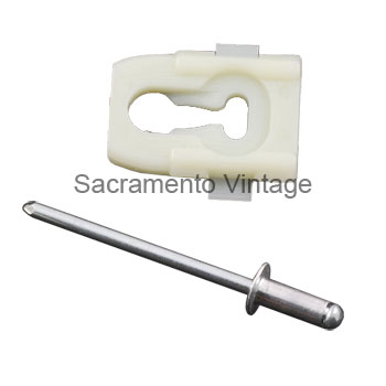 [201251] TRIM CLIP RACE TRACK-CAB/FENDER/ BEDSIDE 1973-79